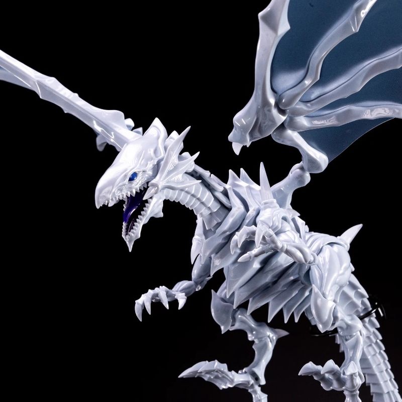 새로운 유기오 블루아이즈 화이트 드래곤 모델 금속 스프 - Model Kit Yugioh Bandai 리뷰 및 가격