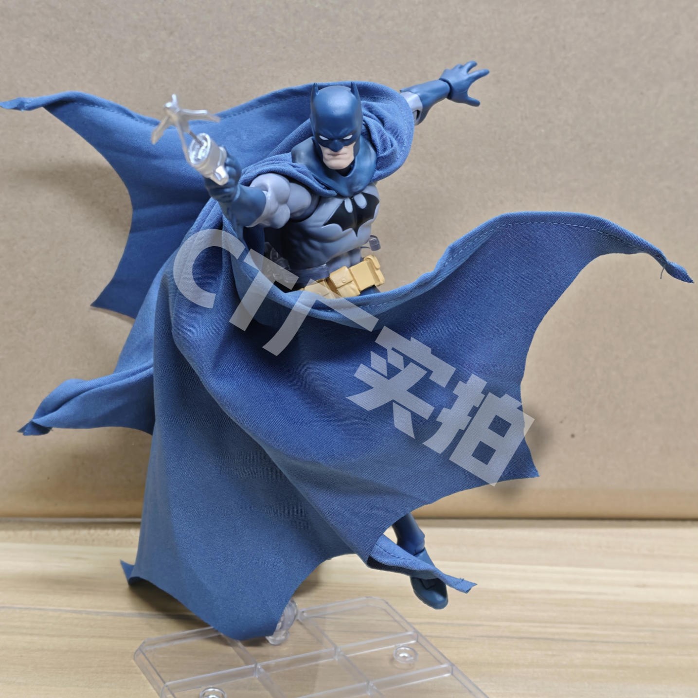 CT 토이즈 배트맨 마펙스 126 블루 액션 피규어 1 - Model Kit Batman 리뷰 및 가격