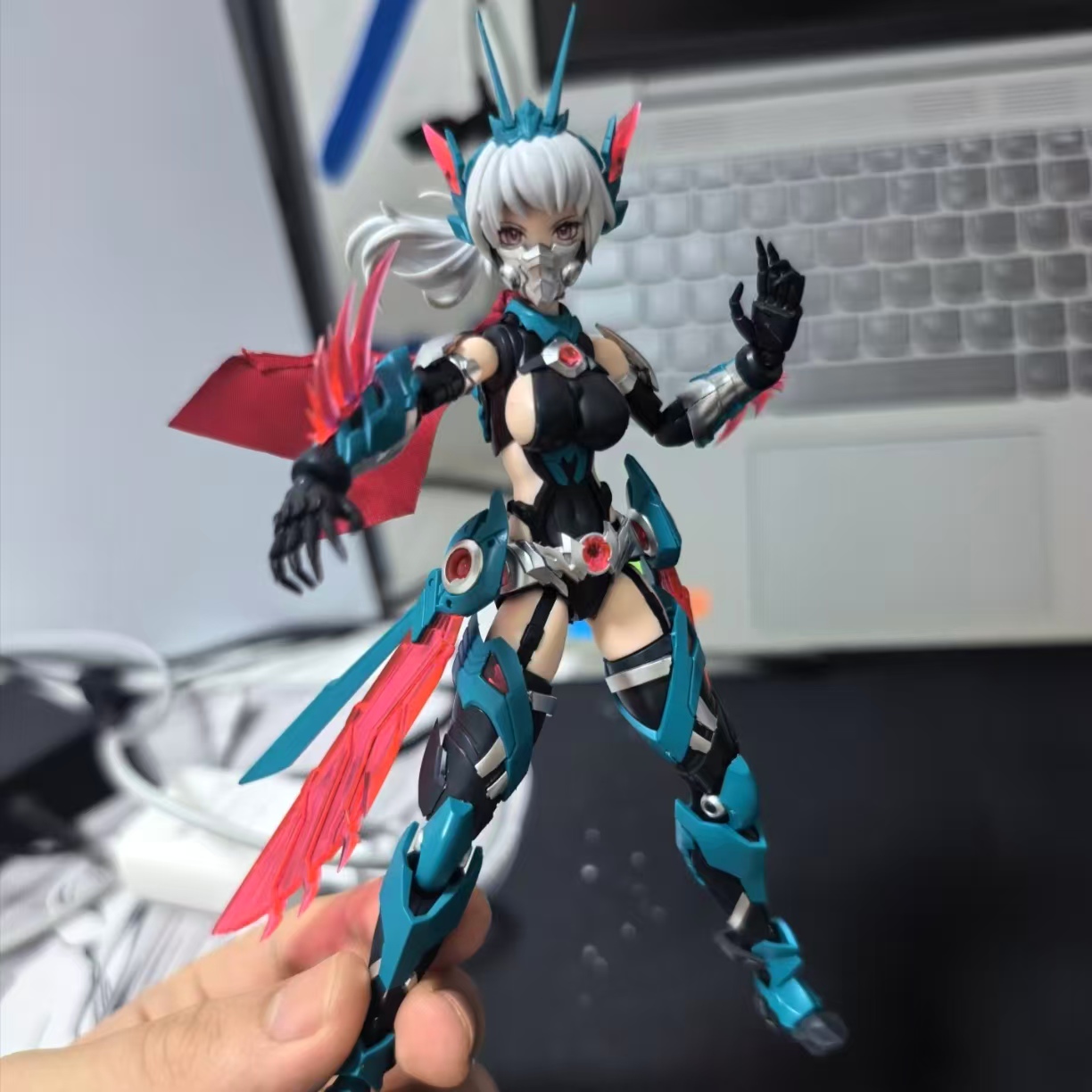 팬들을 위한 컬렉터용 누크 매트릭스 사이버 포레스트 사 - Model Kit Nuke Matrix 리뷰 및 가격